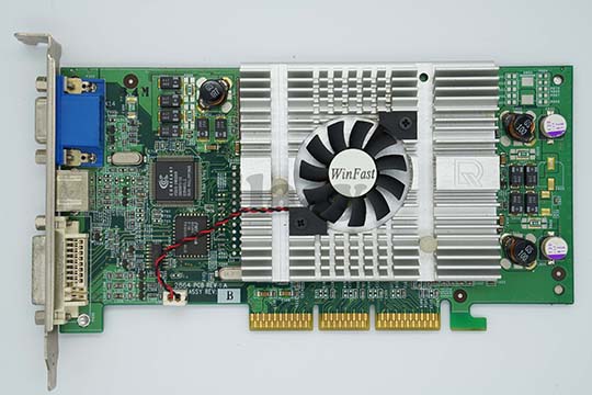 丽台Winfast Titanium 500 64MB显示卡（nVIDIA GeForce 3 Ti500芯片）